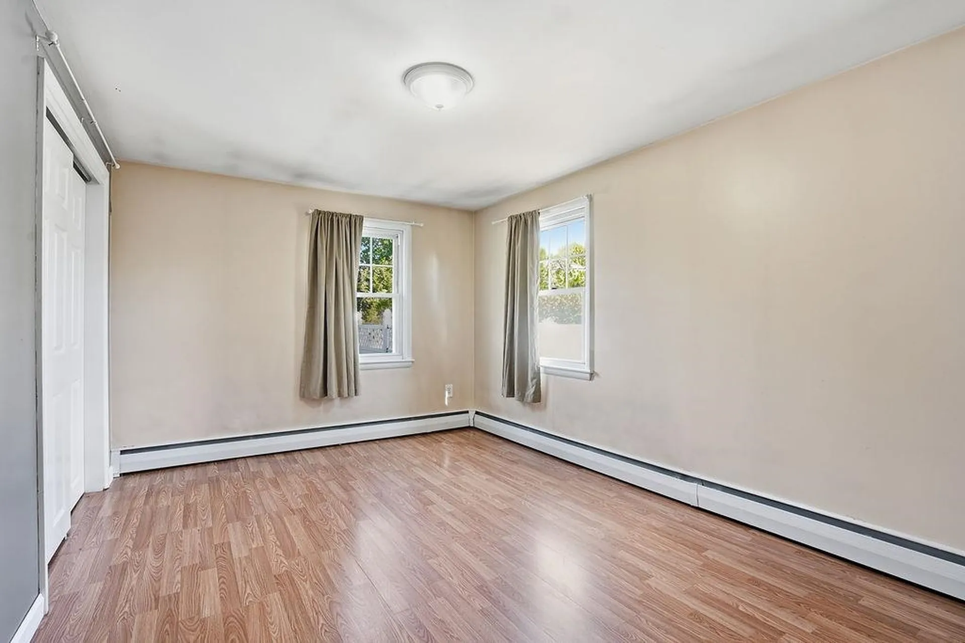 2 Fox Meadow Road Nashua NH 03060