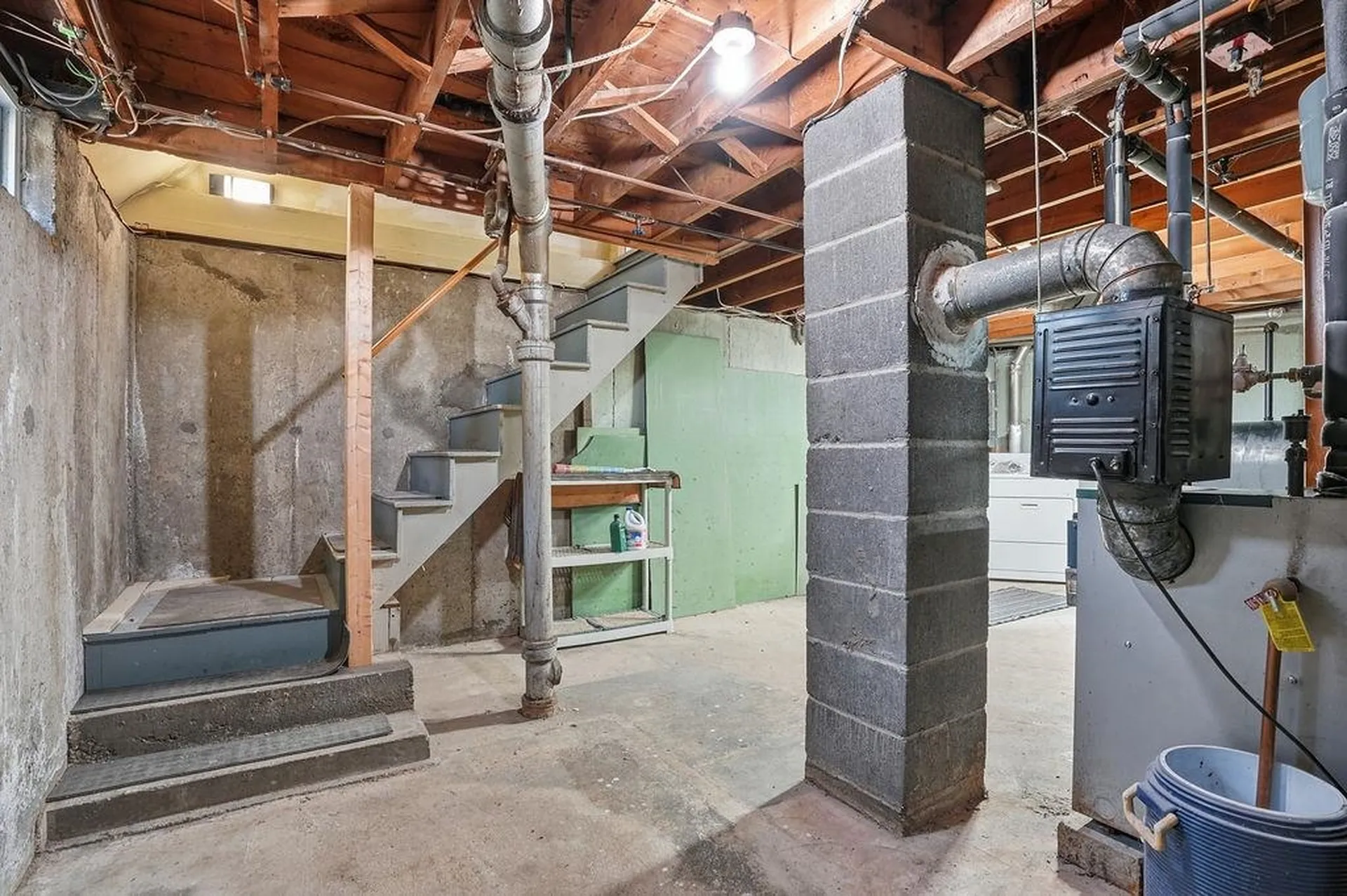 2 Fox Meadow Road Nashua NH 03060