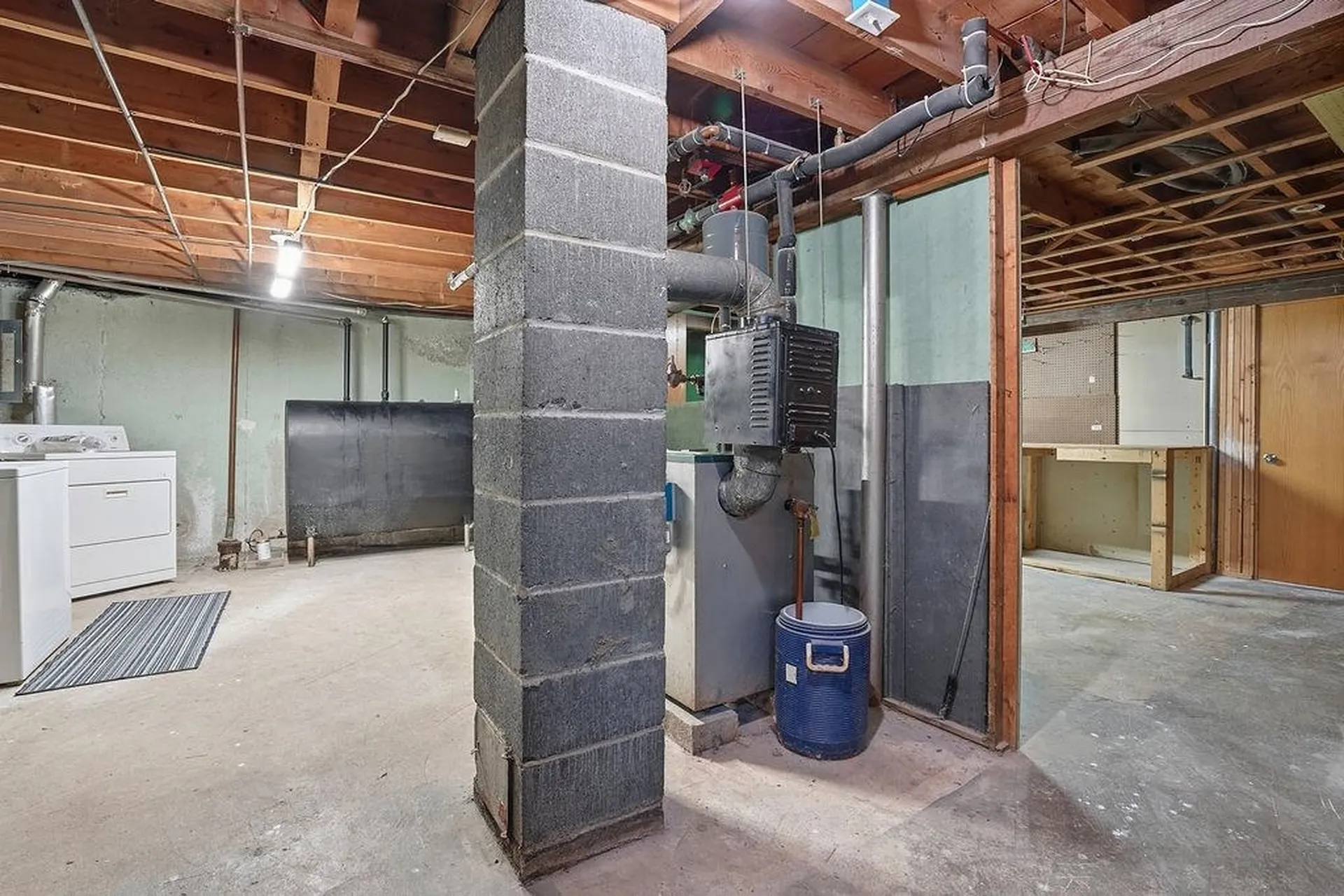 2 Fox Meadow Road Nashua NH 03060