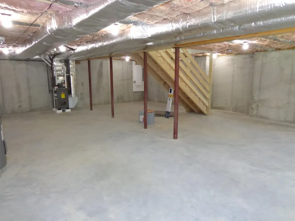 99 Fairview Drive Pittsfield NH 03263