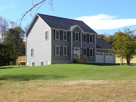 99 Fairview Drive Pittsfield NH 03263