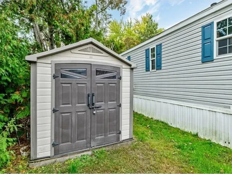 21 Second Street Colchester VT 05641