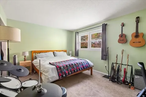 86 Pinecrest Drive Essex Junction VT 05452