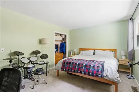 86 Pinecrest Drive Essex Junction VT 05452