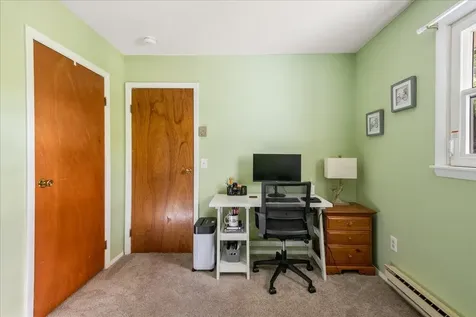 86 Pinecrest Drive Essex Junction VT 05452