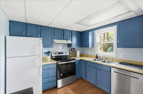 86 Pinecrest Drive Essex Junction VT 05452