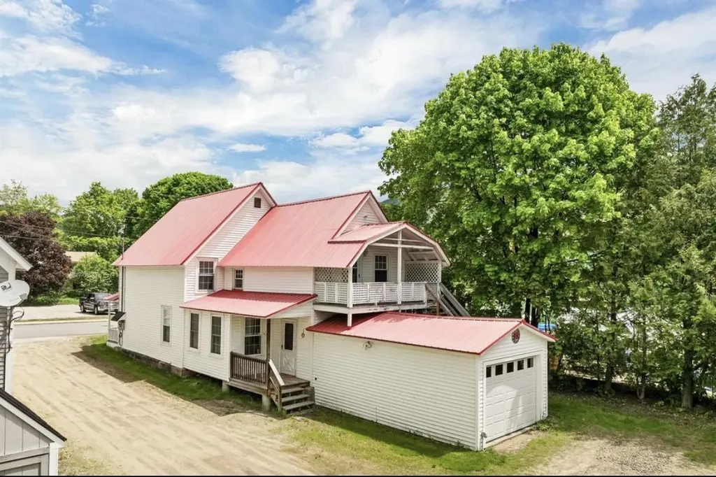 11 Church Street Lincoln NH 03251