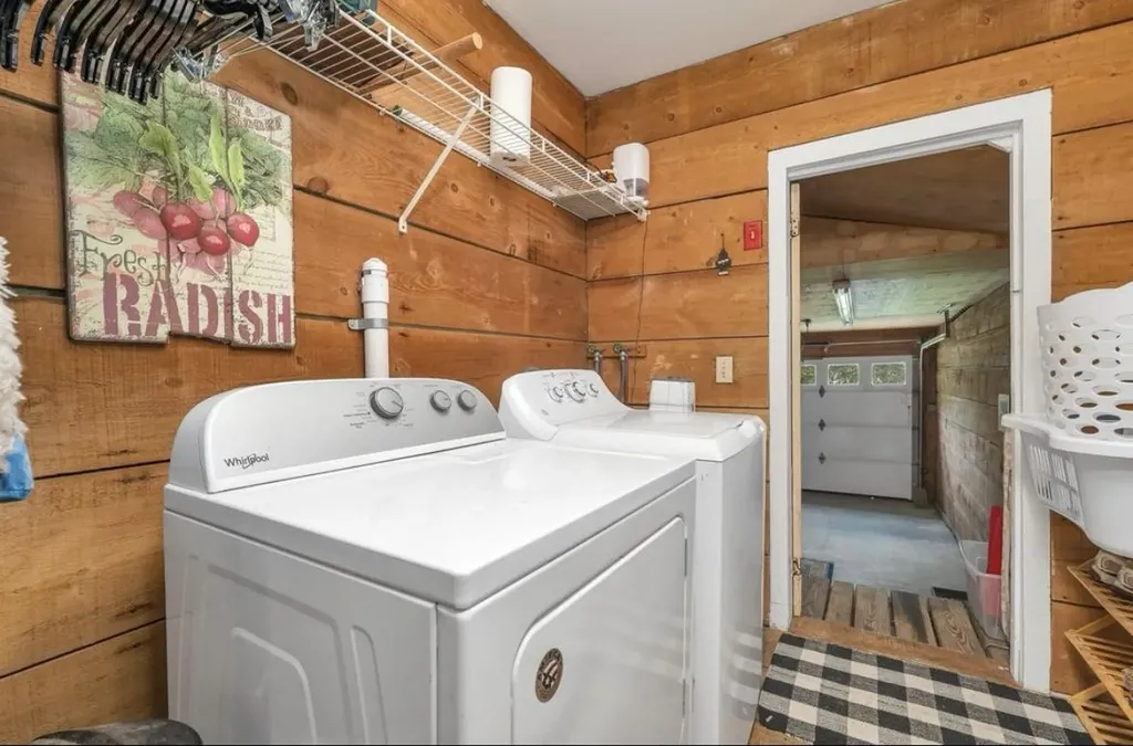 11 Church Street Lincoln NH 03251