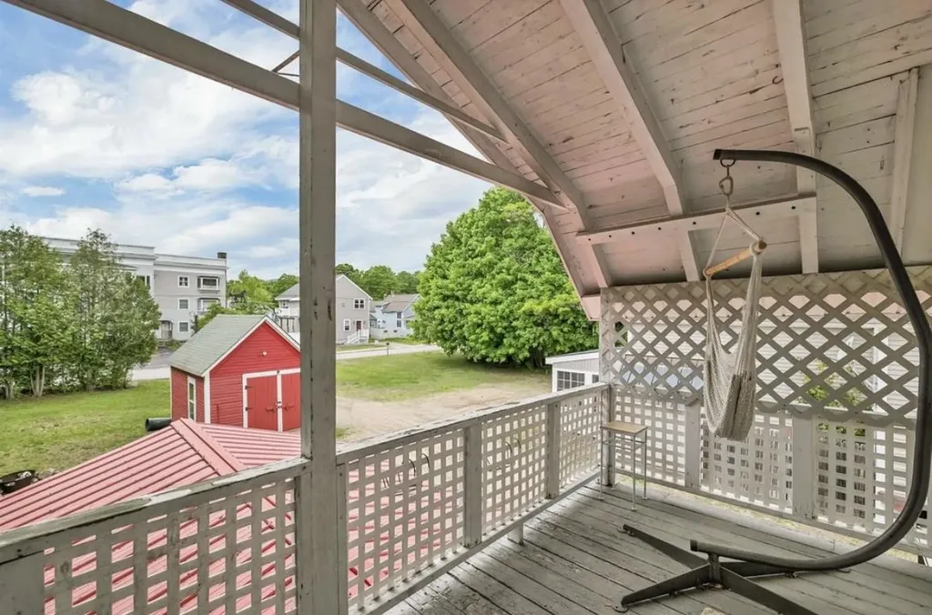 11 Church Street Lincoln NH 03251