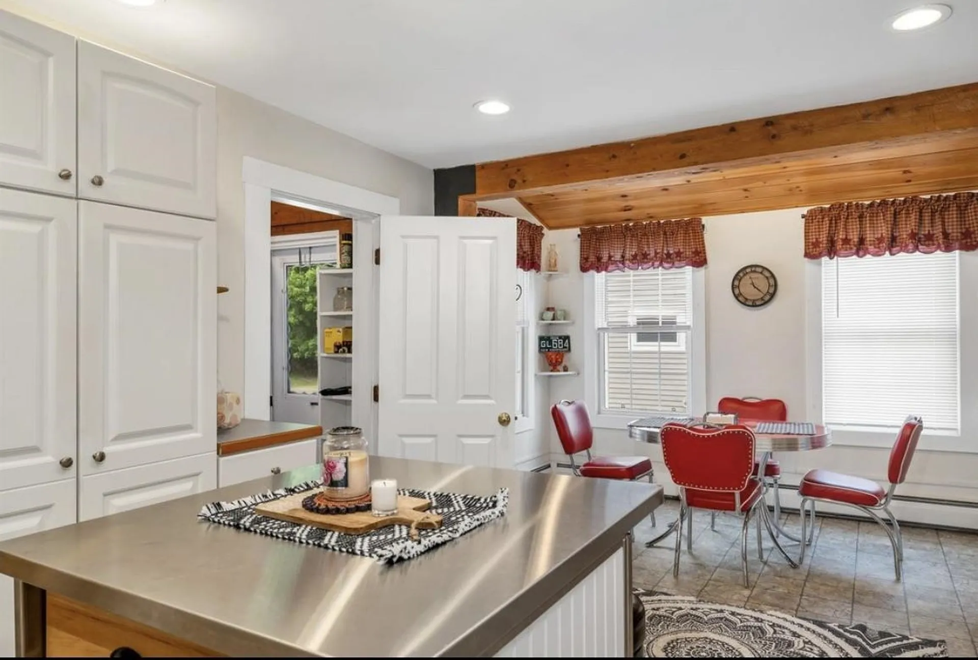 11 Church Street Lincoln NH 03251