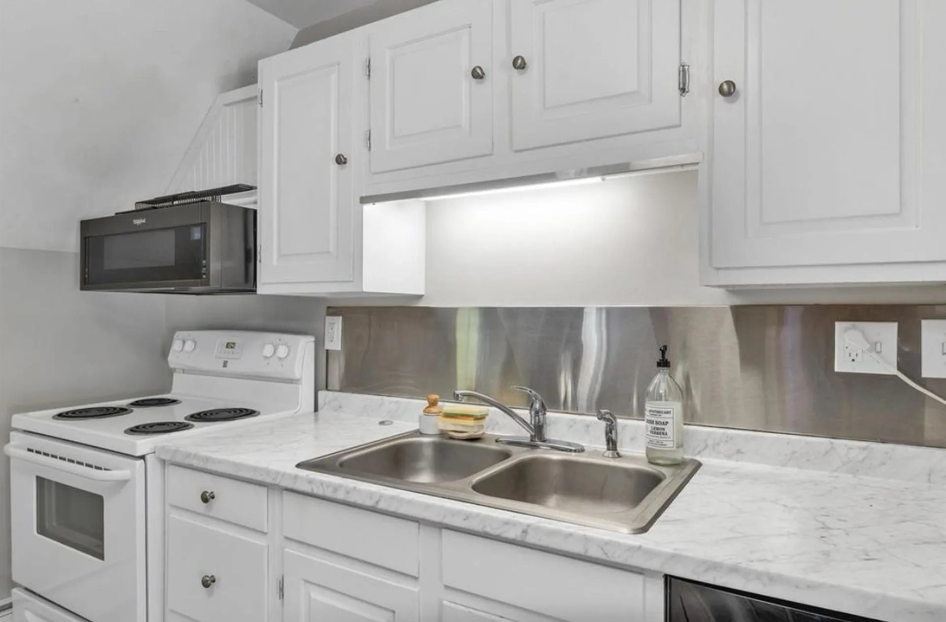 11 Church Street Lincoln NH 03251