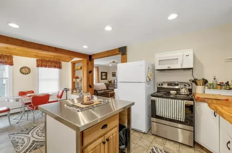 11 Church Street Lincoln NH 03251