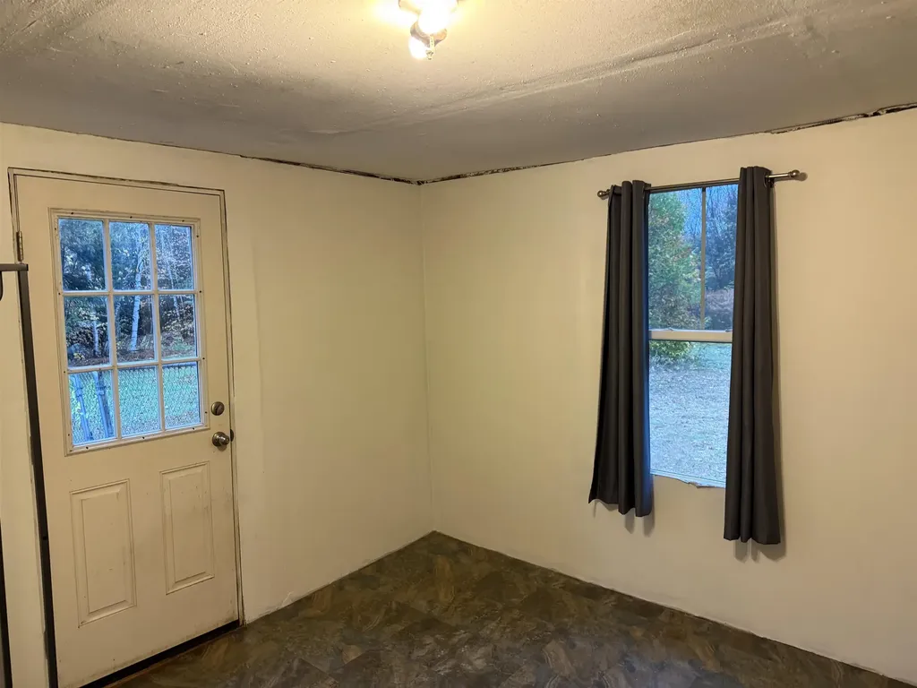 208 New Hebron Road Plymouth NH 03264