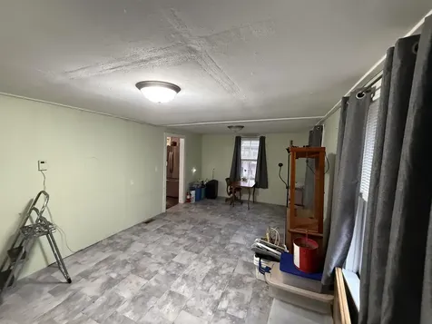 208 New Hebron Road Plymouth NH 03264