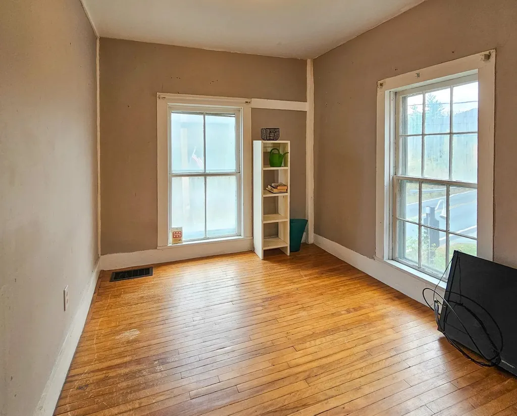 11 Fornuto Road Wardsboro VT 05355