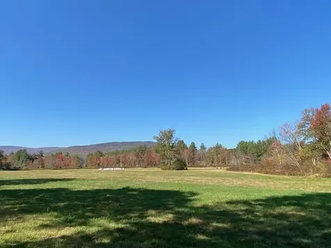 44 Pleasant View Road Bradford NH 03221