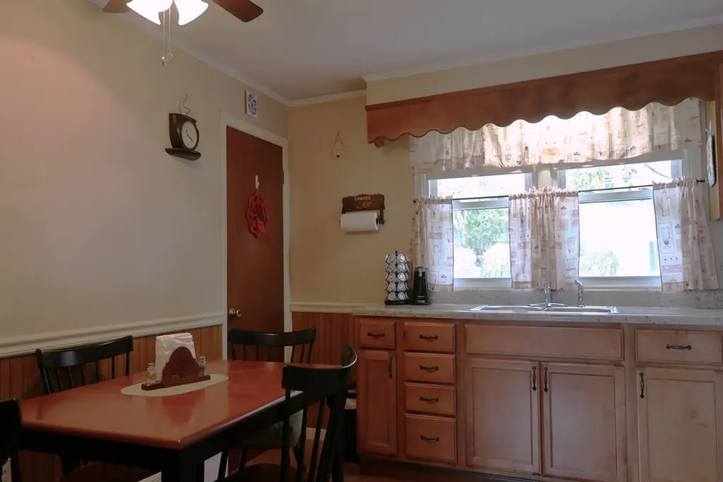 133 Harrington Avenue Rutland City VT 05701