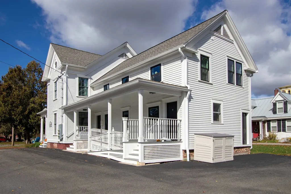 1394 Main Street St. Johnsbury VT 05819
