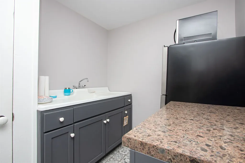 1394 Main Street St. Johnsbury VT 05819