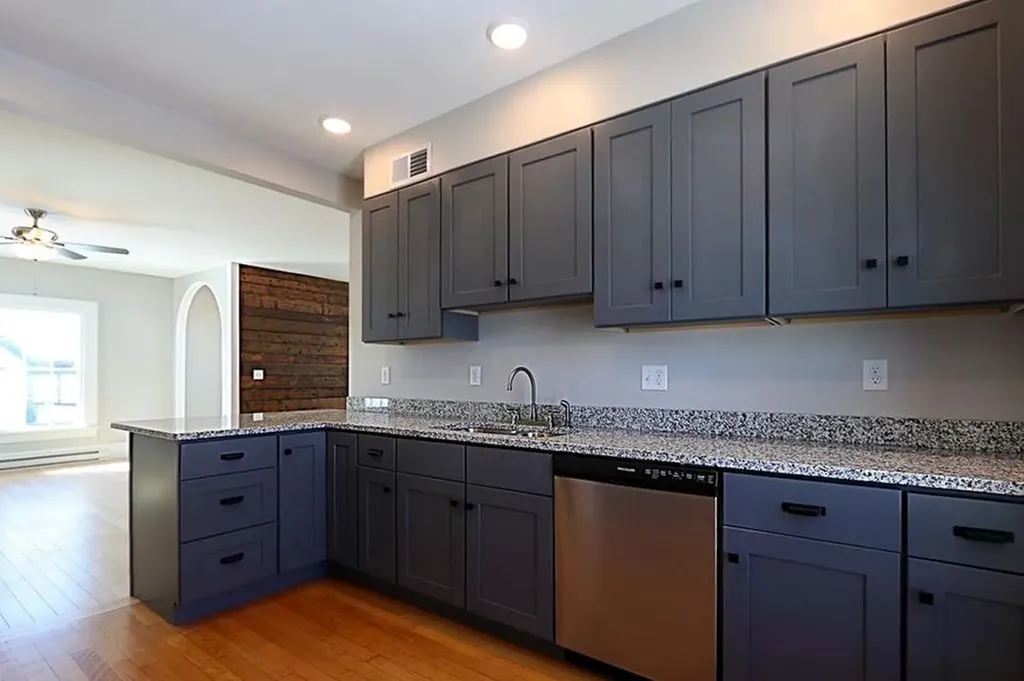 1394 Main Street St. Johnsbury VT 05819