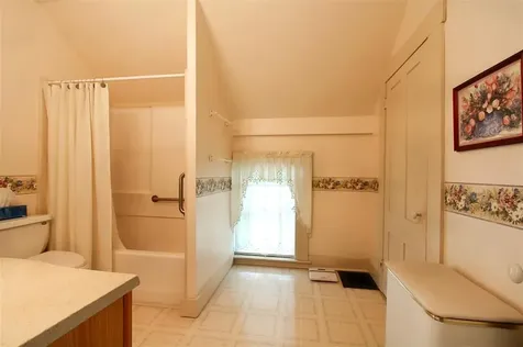 1394 Main Street St. Johnsbury VT 05819