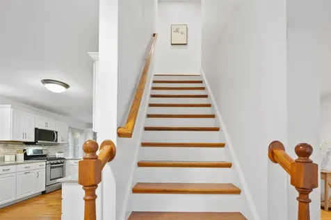 5 Chatfield Drive Nashua NH 03063