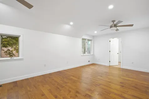 5 Chatfield Drive Nashua NH 03063