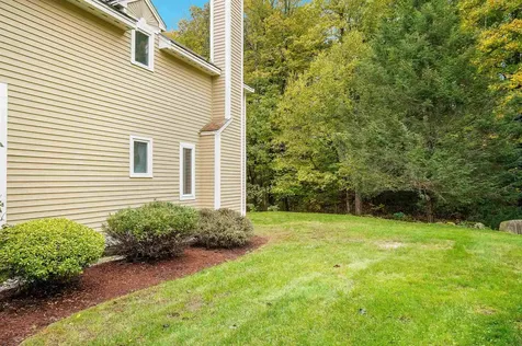 5 Chatfield Drive Nashua NH 03063