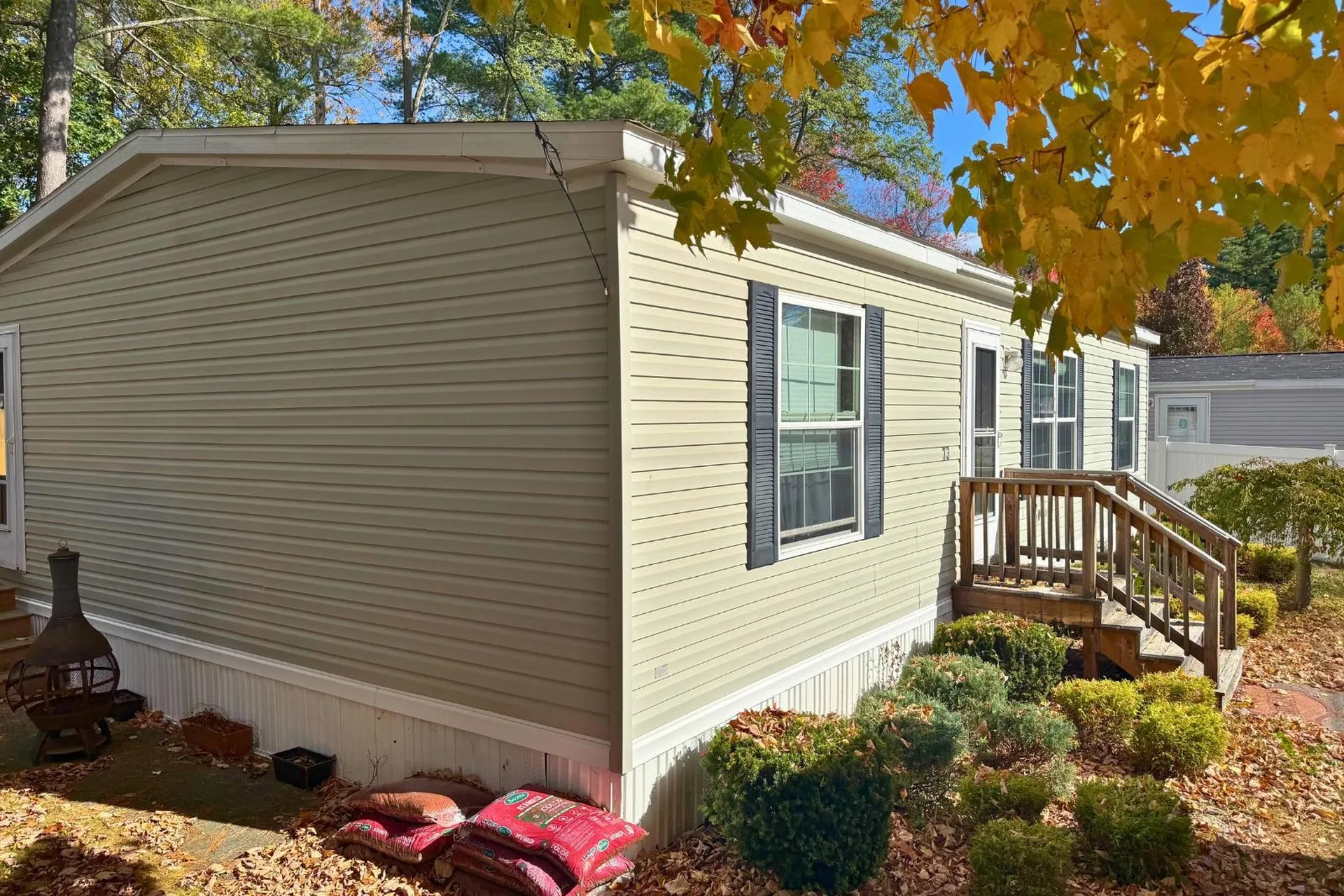 13 Courtesy Avenue Belmont NH 03220