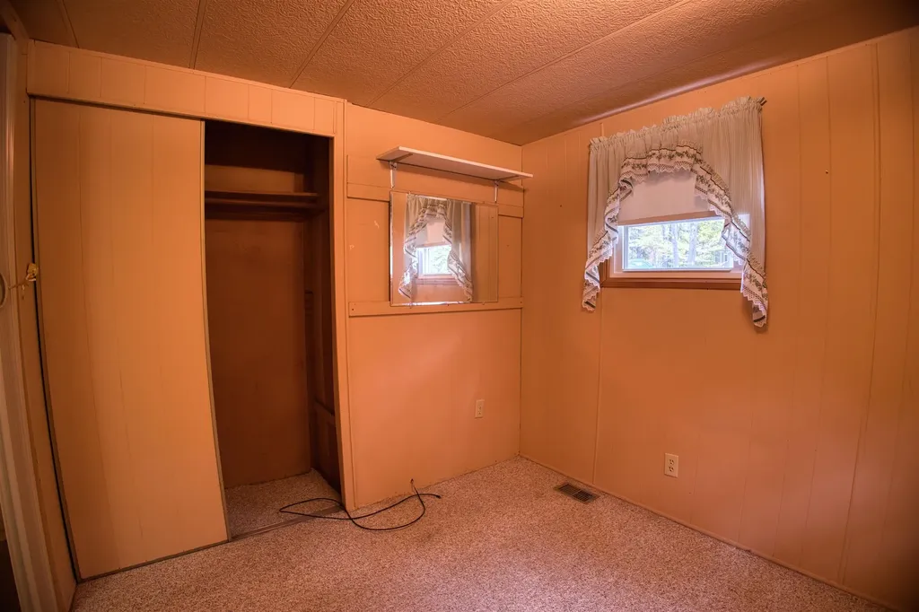 80 Elliott Lane Tamworth NH 03886