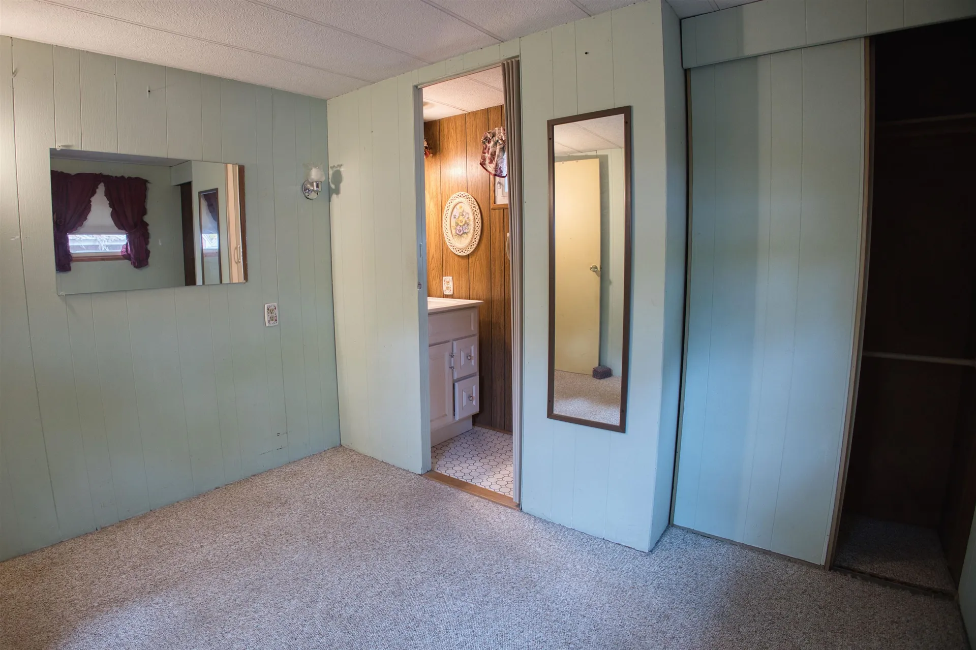 80 Elliott Lane Tamworth NH 03886