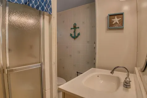 80 Elliott Lane Tamworth NH 03886