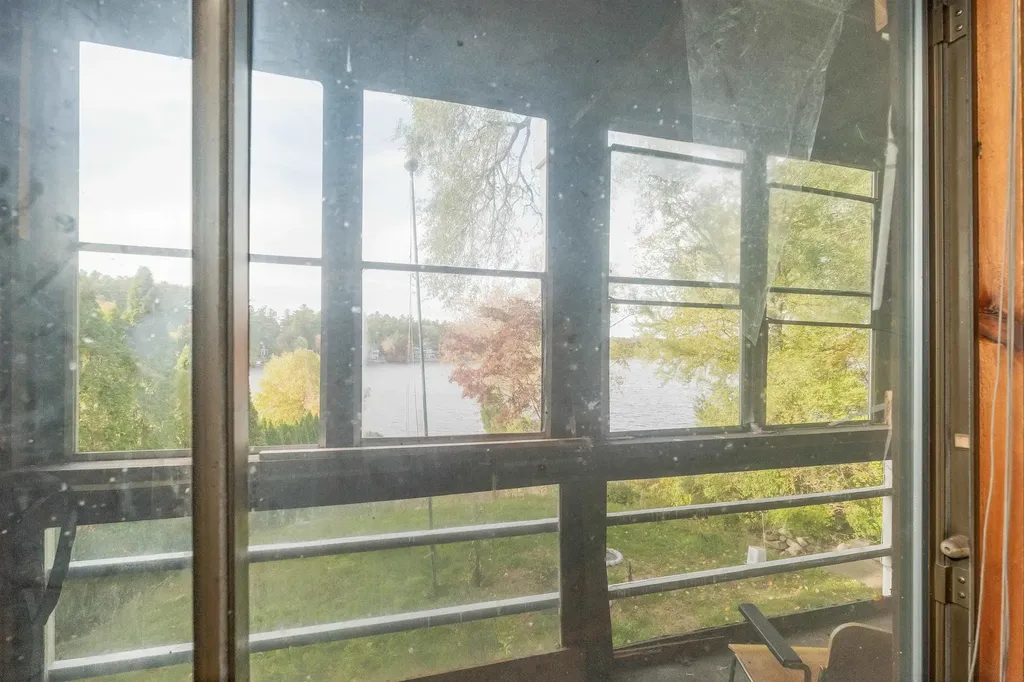 21 Lake Shore Road Windham NH 03087