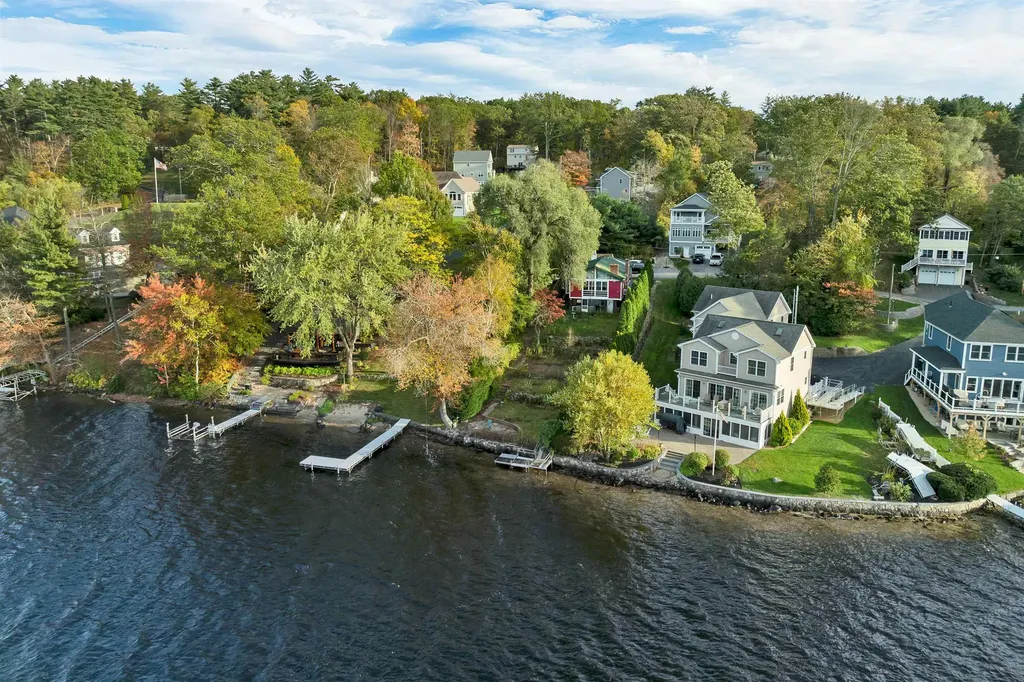 21 Lake Shore Road Windham NH 03087