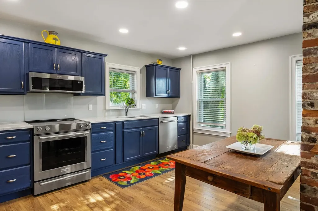 25 Morning Street Portsmouth NH 03801