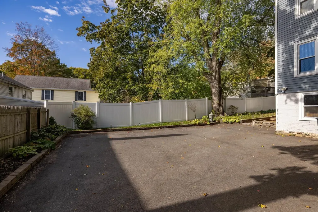 25 Morning Street Portsmouth NH 03801