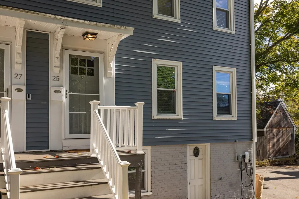 25 Morning Street Portsmouth NH 03801