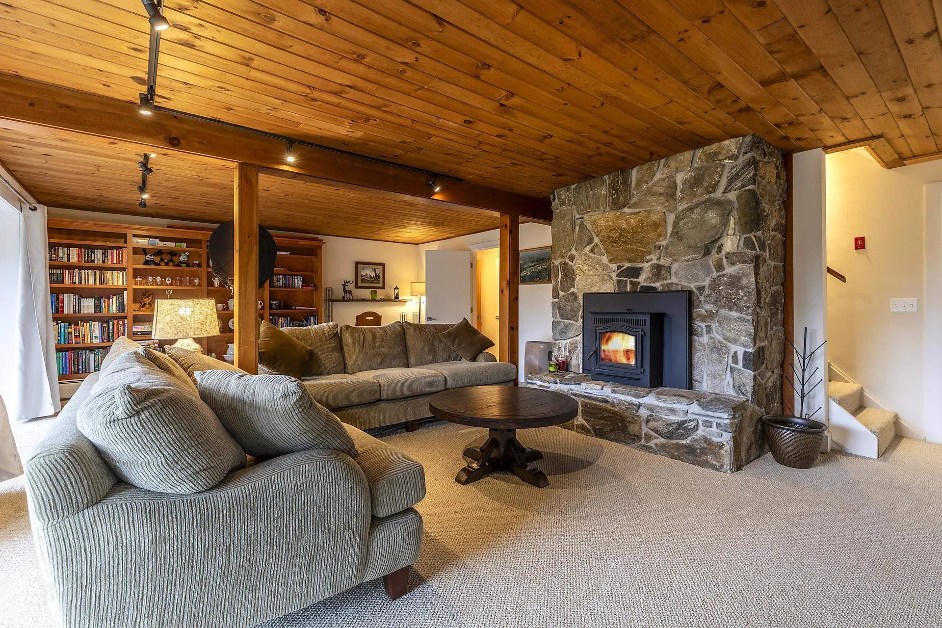 260 Mansfield Lane Londonderry VT 05148