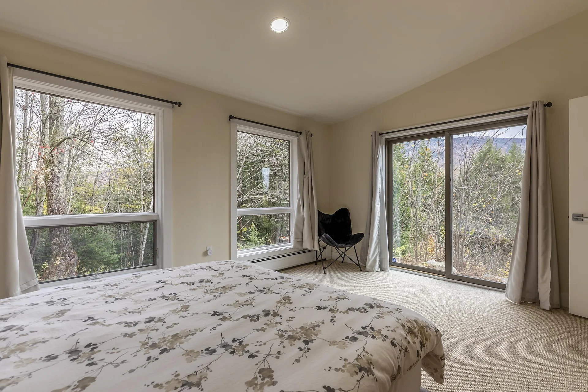 260 Mansfield Lane Londonderry VT 05148