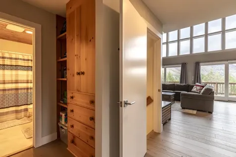 260 Mansfield Lane Londonderry VT 05148