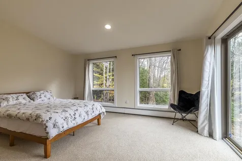 260 Mansfield Lane Londonderry VT 05148