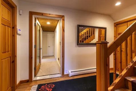 260 Mansfield Lane Londonderry VT 05148