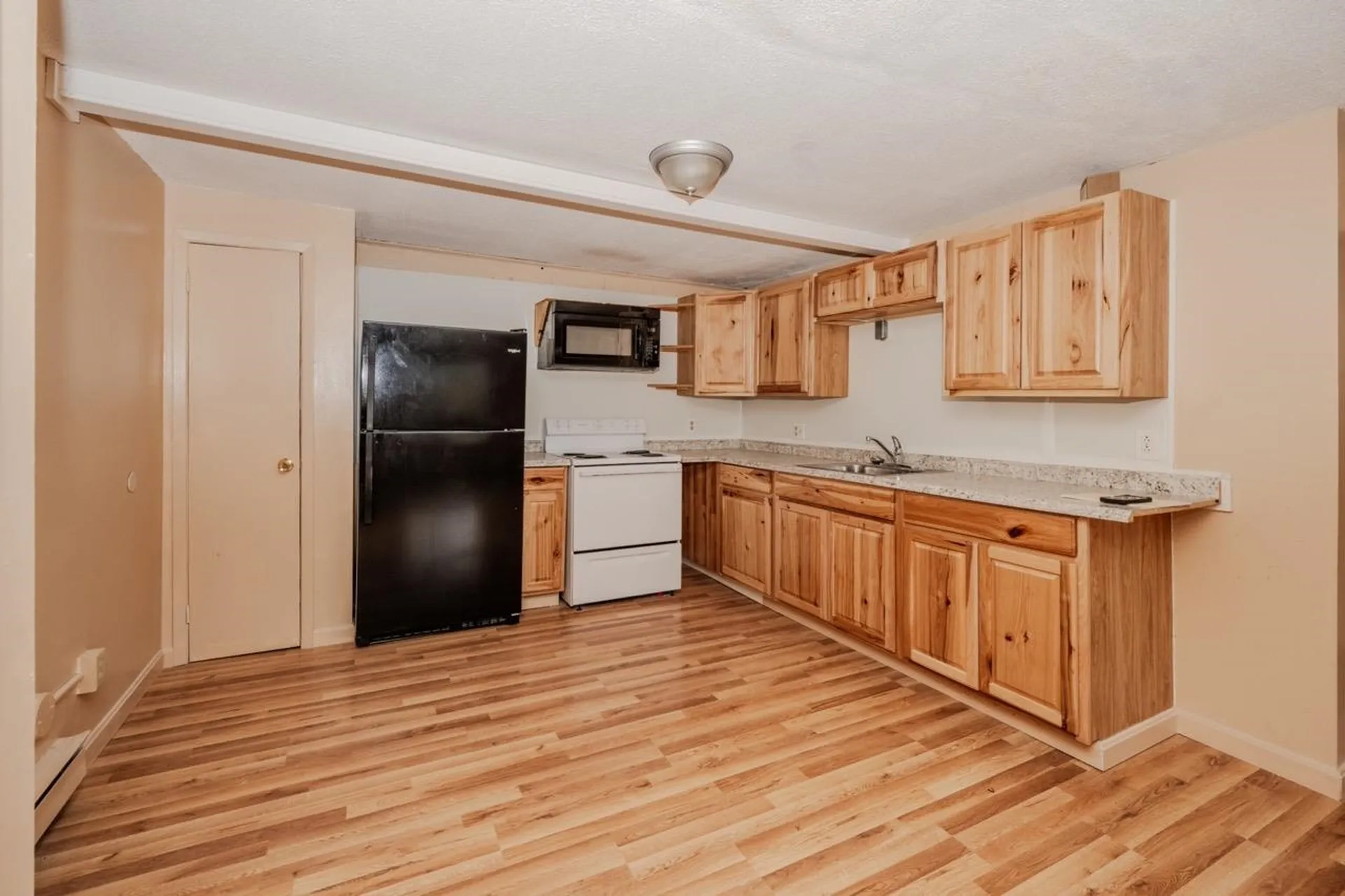 30 Beech Street Bristol NH 03222-3067