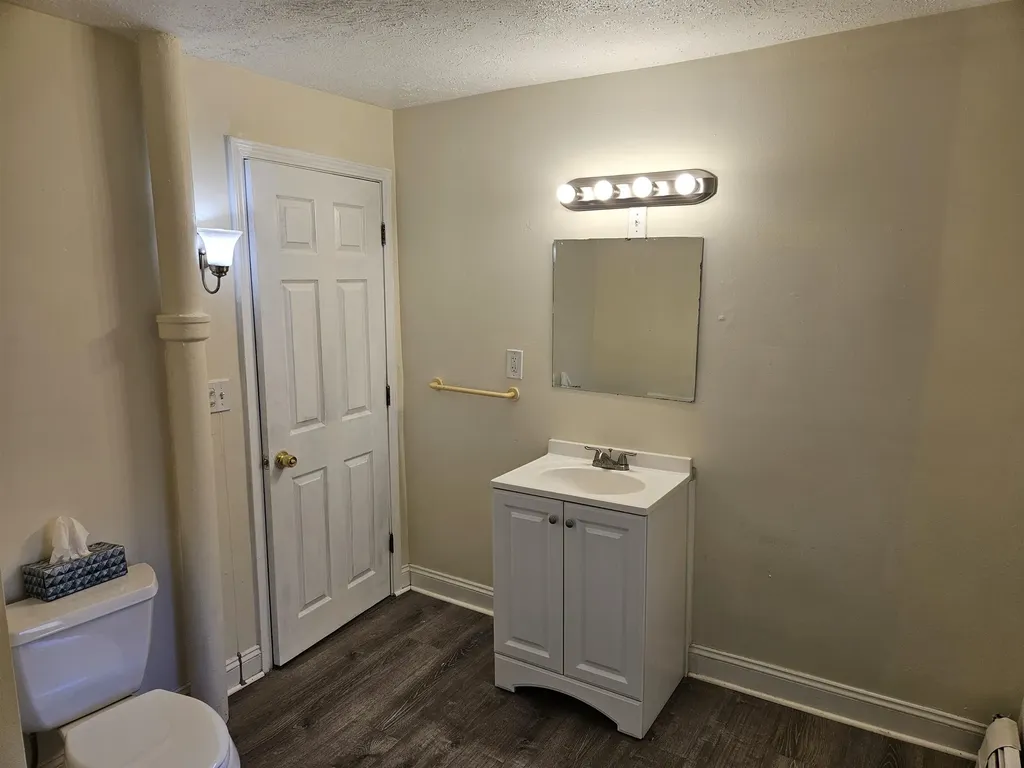 89 Sixth Street Dover NH 03820