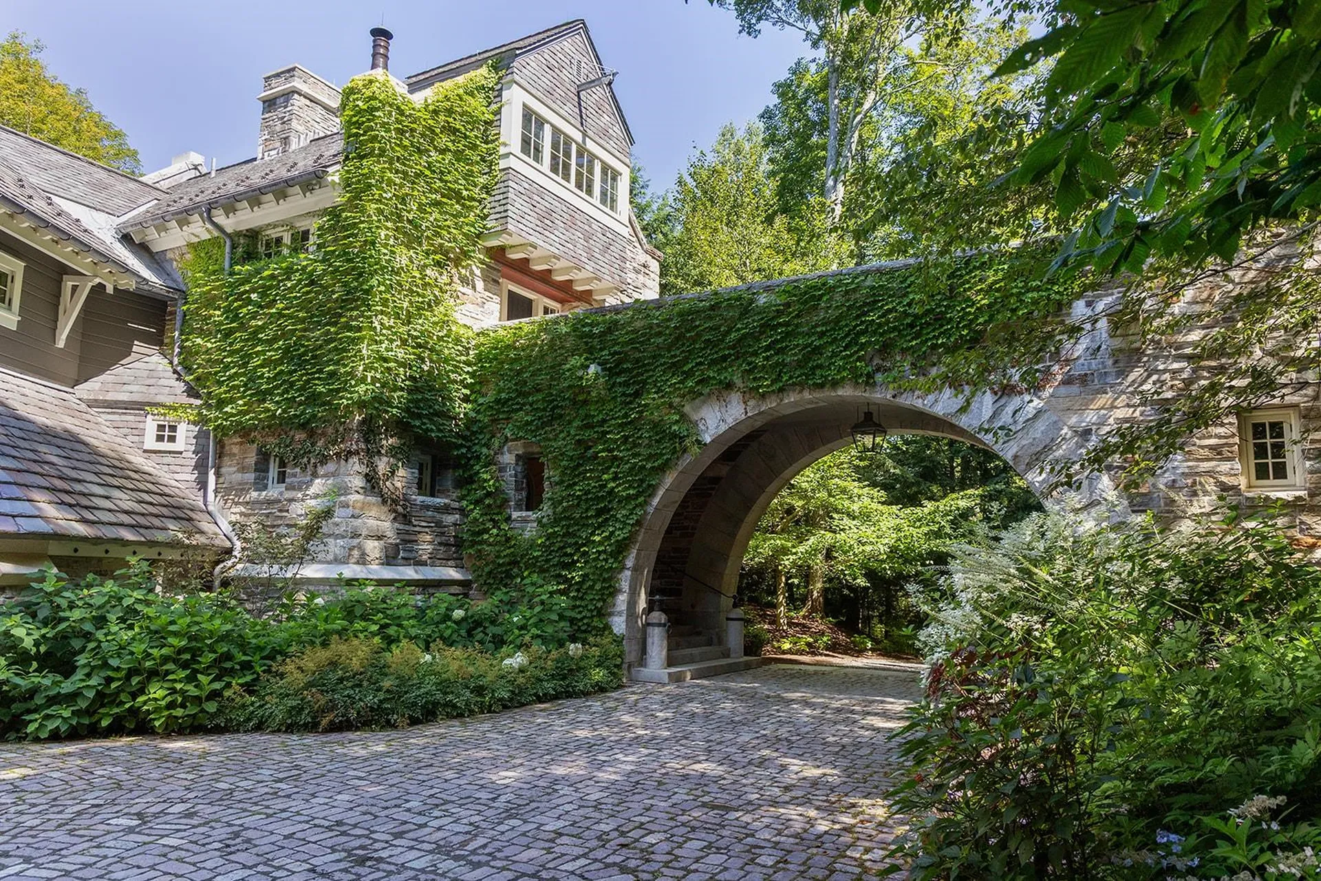 650 Francis Road Barnard VT 05031