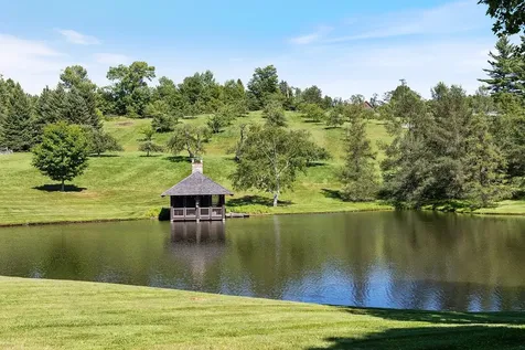 650 Francis Road Barnard VT 05031