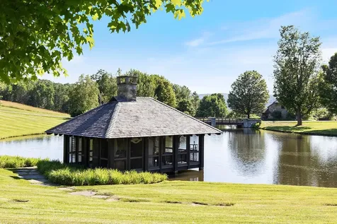 650 Francis Road Barnard VT 05031