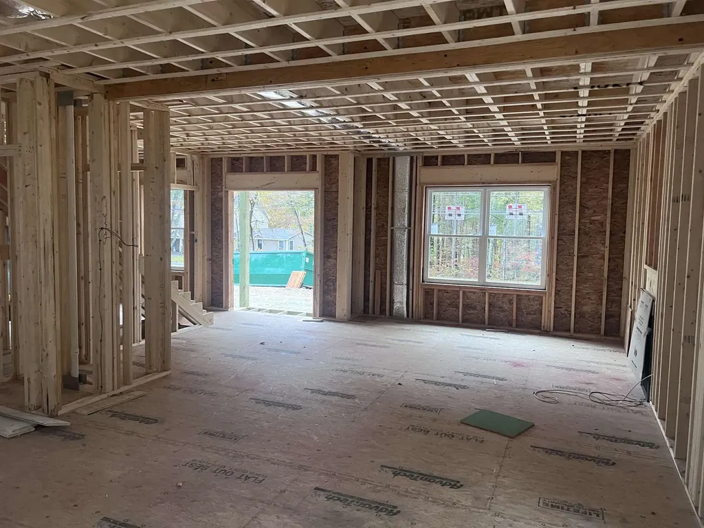 105 Seaverns Bridge Road Merrimack NH 03054