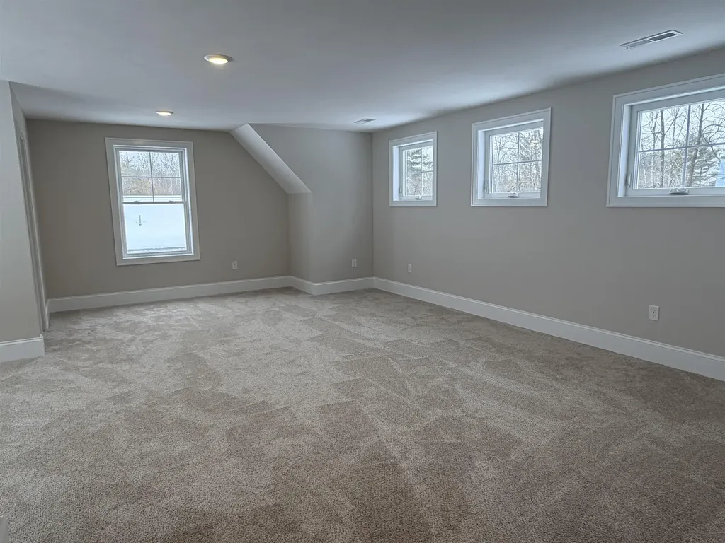 105 Seaverns Bridge Road Merrimack NH 03054