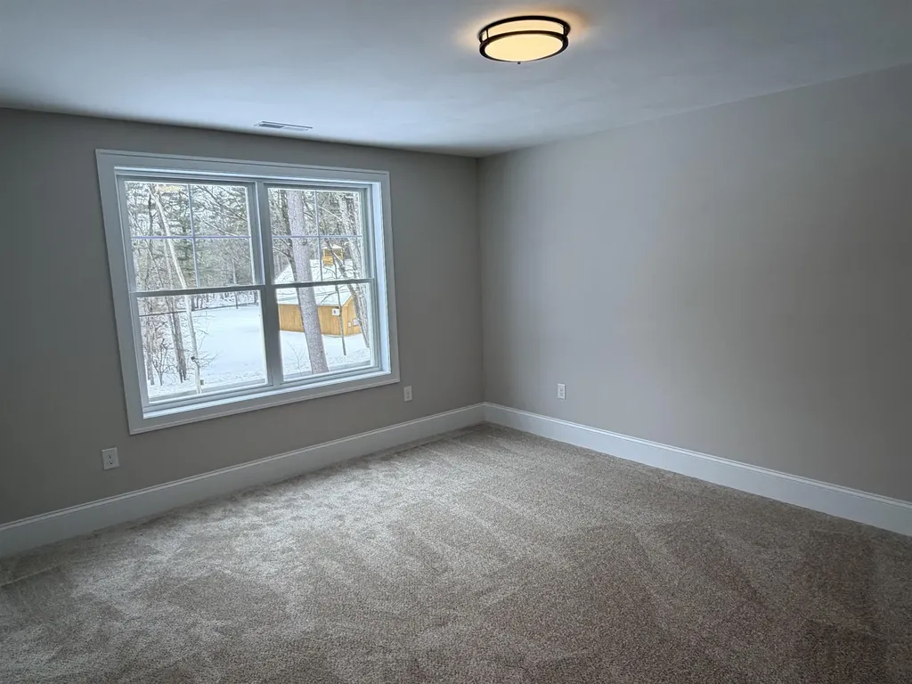 105 Seaverns Bridge Road Merrimack NH 03054